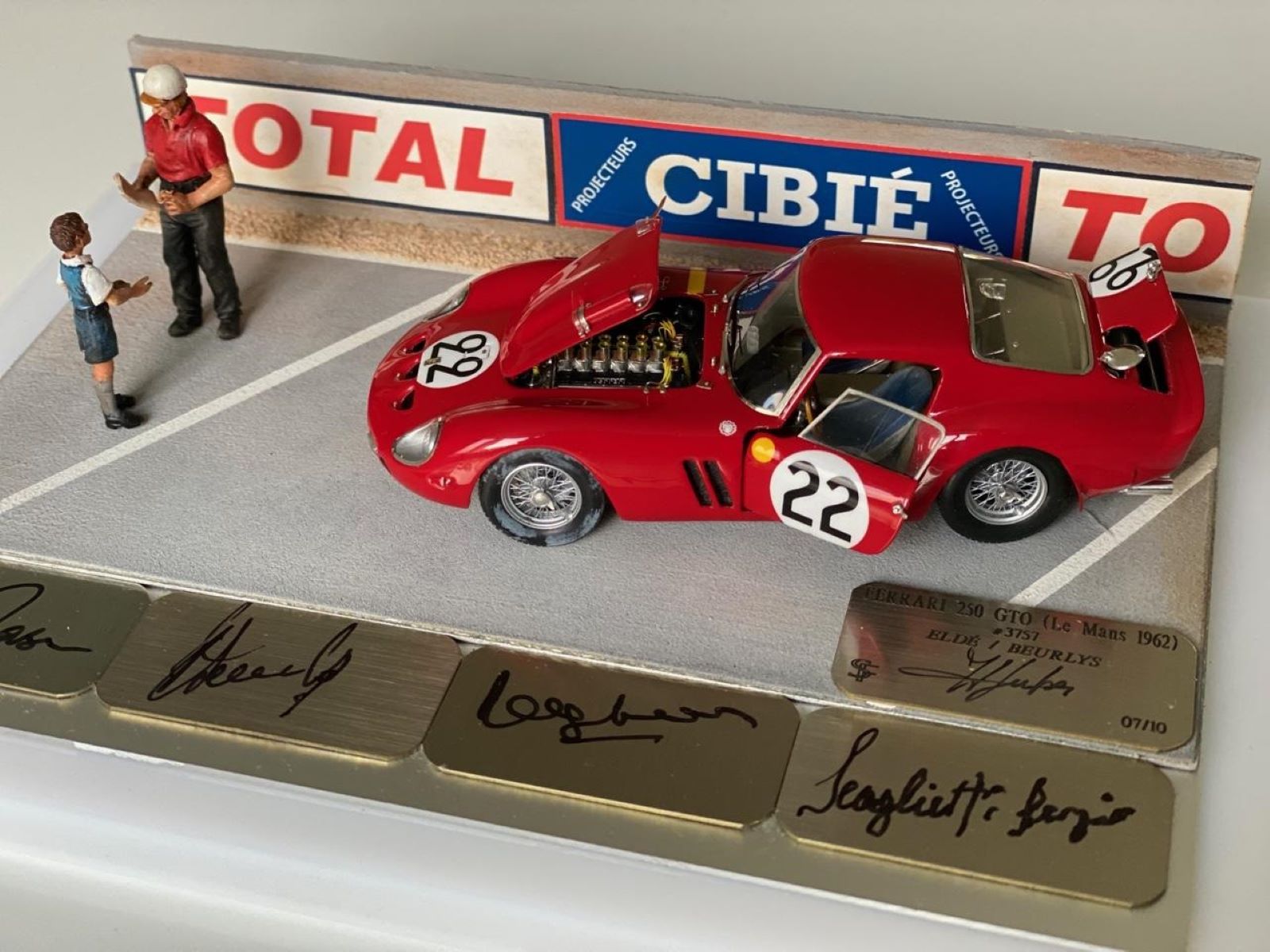 F. Suber : Ferrari 250 GTO 3757GT Le mans 1962 --> SOLD